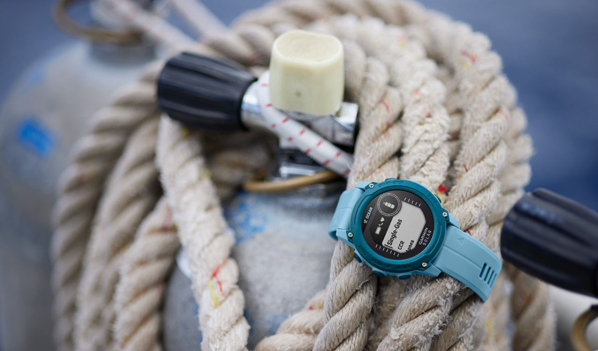 The Garmin Descent G1 Solar is made from recycled ocean-bound plastics.